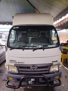 Hino WU302R Ubs Bonded 2016