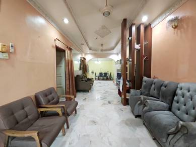 1.5-storey Terraced House For Sale in Keramat,KUL