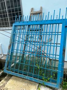 pagar luar rumah