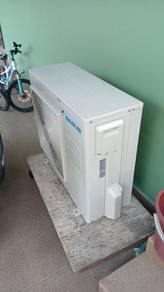 aircond DAIKIN 2.5HP 