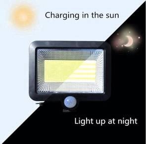 100 COB LED Lampu Motion Sensor Split Solar Light