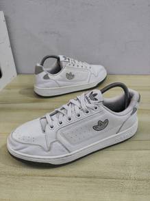Kasut Sneakers Adidas Trefoil  8.5uk