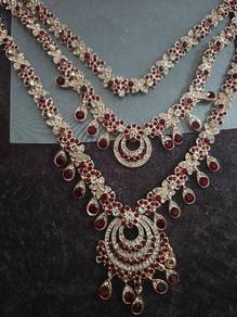 Neck Set