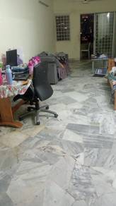Condominium For Rent in Palm Court (Brickfields)