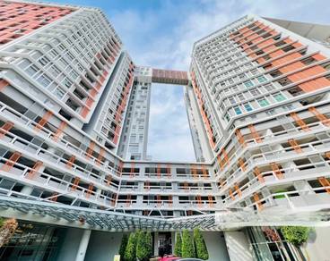 Service Residence For Sale in Suria Jelutong