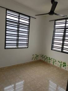 Terraced House For Rent in Durian Tunggal,MLK