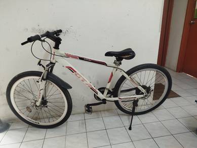Used Mountain Bike – Clean Condition,Ready to Use