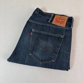 Levi’s 501 sz 40)