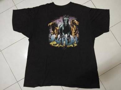 Vintage 3D Emblem T Shirt 3 Horses