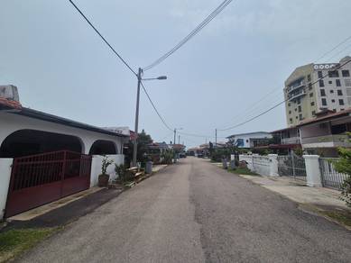 1-storey Terraced House For Sale in Batu Berendam,MLK
