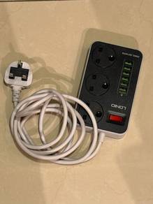 Power Strip with 3 AC Outlets and 6 USB Ports