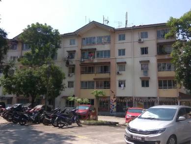 Apartment For Auction in Apartment Indah