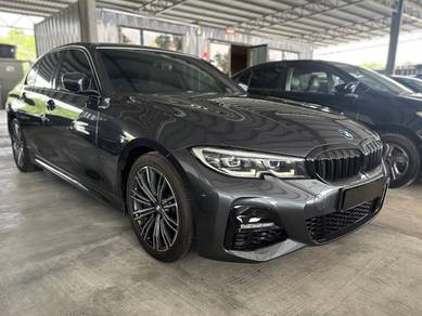 BMW 330i 30i M SPORT in Johor Bahru, JHR