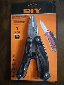 TRAVELER 14 Multitool Pocket Knife (NEW)