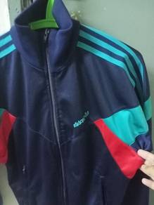 403.vintage tracktop adidas