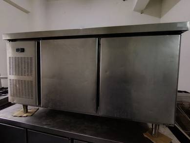 Used 2 Door Counter Chiller