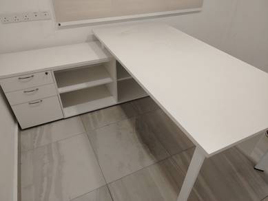 6FT White Director L Shape Table wt Cabinet TF802