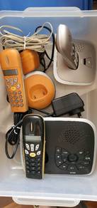 Cordless Phone with Answering Machine and Paging