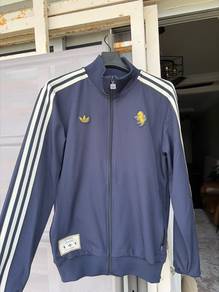 Juventus terrace icons track top