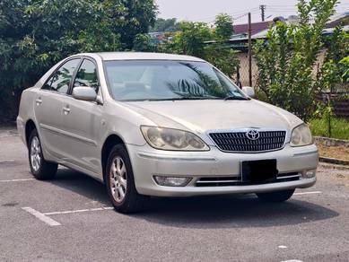 Toyota Camry E in Kuching, SWK