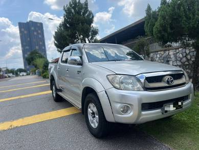 Toyota Hilux G in Cheras, KUL