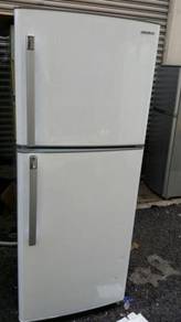 Peti Refrigerator Ais Freezer Fridge Samsung Sejuk