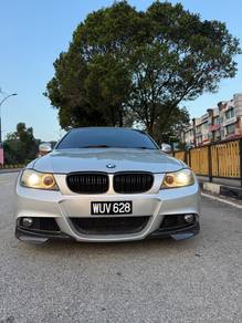 BMW 323i 23i (CKD) in Gombak, KUL