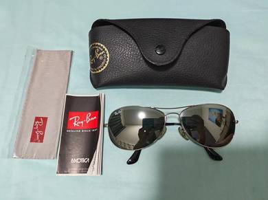 Ray-Ban RB3362 Cockpit 003/40 –  Never Worn