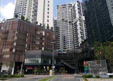 Service Residence For Auction in Third Avenue