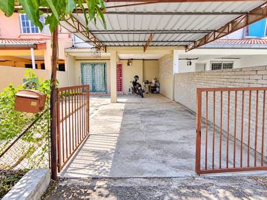 2-storey Terraced House For Sale in Bukit Beruntung,SGR