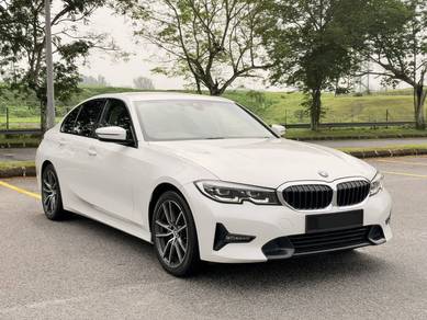 BMW 320i 20i SPORT in Bukit Jalil, KUL
