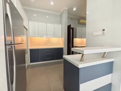 Semi-Detached House For Sale in Ampang Hilir,KUL