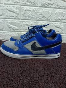 uk7 Nike Delta Force Sneakers