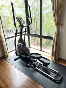 Cross Trainer - Fitness Concept