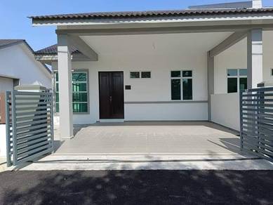 Semi-Detached House For Sale in Kaki Bukit,PLS