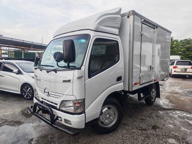 14 Hino WU600R Box Kotak 10 Kaki Boleh Loan