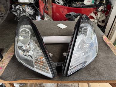 No 4-8-10 Toyota Celica Zzt231 Headlamp Jpn