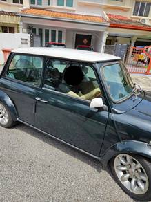Mini Cooper in OUG, KUL