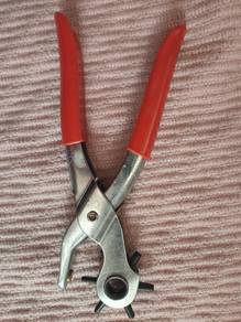 Used puncher ForHoles inLeather,Fabric0rAny 5Sizes