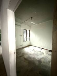 Apartment For Sale in Shop Apartment Taman Puchong Intan