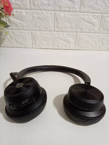 Poly (formerly Plantronics) Voyager 4320 UC Blueto
