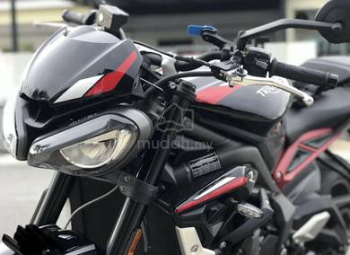 Triumph Street Triple