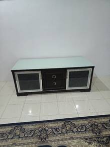 Kabinet TV (tempered glass on top) 