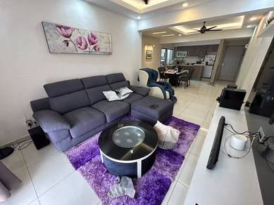 Condominium For Sale in Pelangi Heights