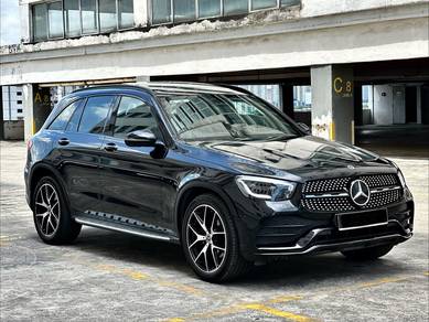 Mercedes Benz GLC300 300 4MATIC AMG LINE in Ampang, SGR