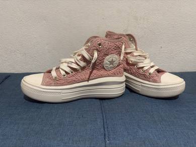 pink lace editionn only