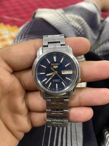 Jam tangan SEIKO
