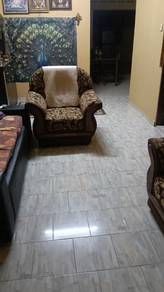 Room in Kulim, KDH
