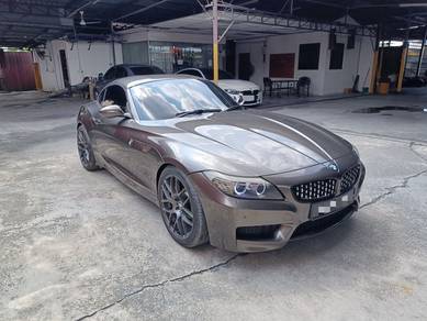 BMW Z4 sDrive23i (CBU) in Kajang, SGR