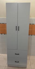 almri 2pintu